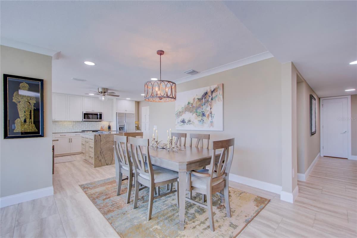 7600 SUN ISLAND DRIVE — photo 22 of 50