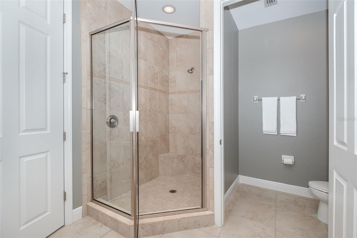 10330 LONGSHORE ROAD — photo 36 of 61