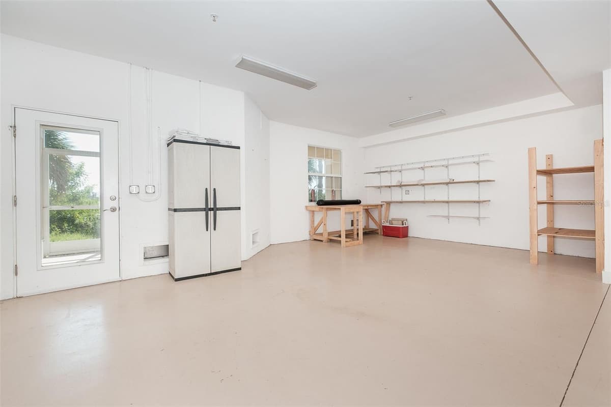 10330 LONGSHORE ROAD — photo 45 of 61