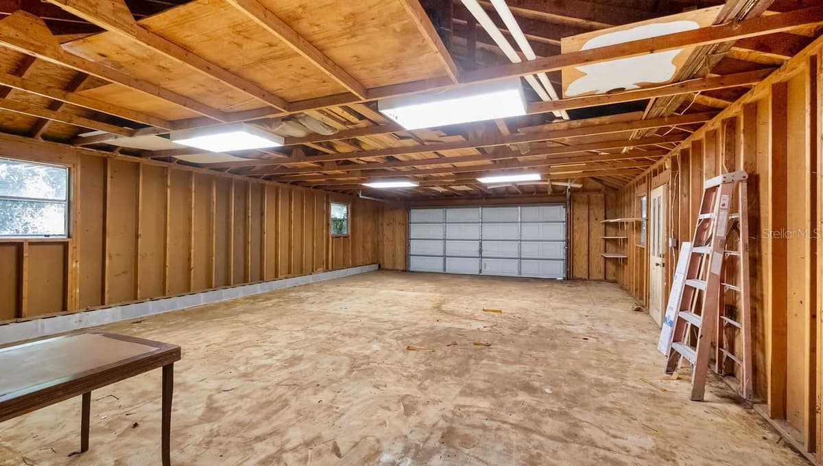 127 LAUREL AVENUE — photo 37 of 54