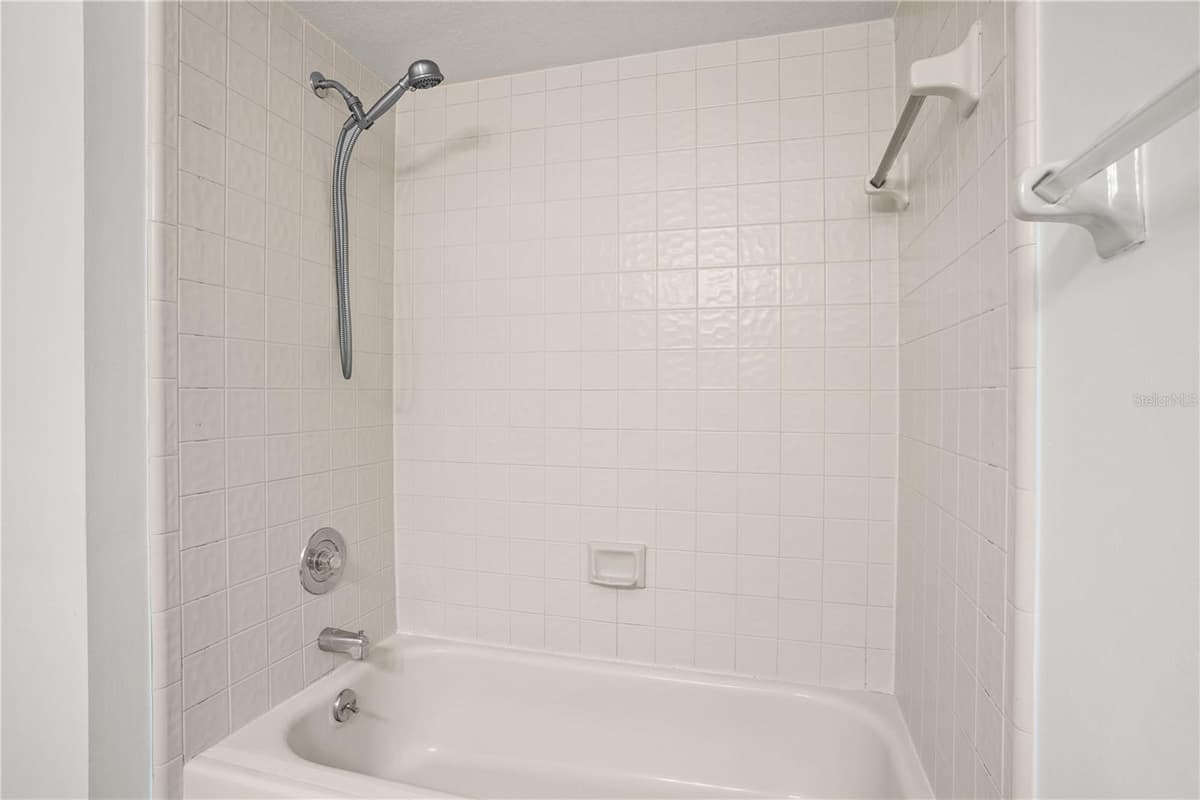 3996 RADLEY COURT — photo 31 of 40