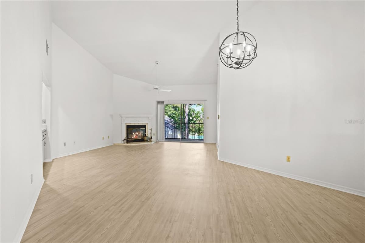 3996 RADLEY COURT — photo 9 of 40