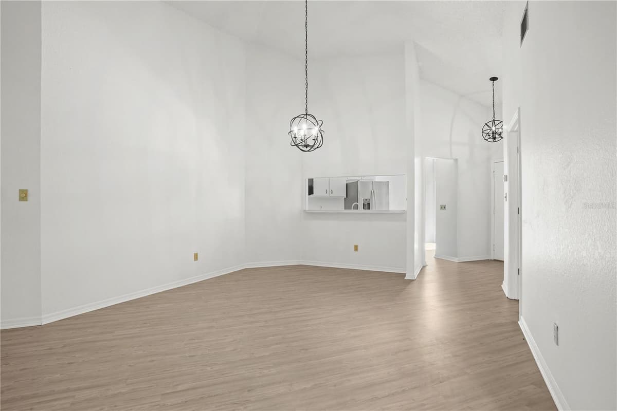 3996 RADLEY COURT — photo 11 of 40