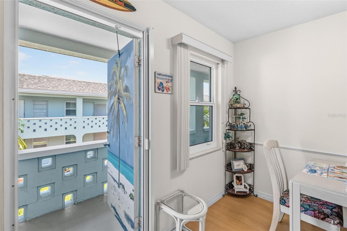 611 GULF DRIVE — photo 35 of 45