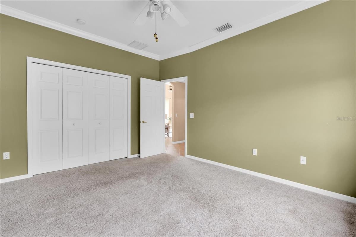4270 COVE DRIVE — photo 38 of 71