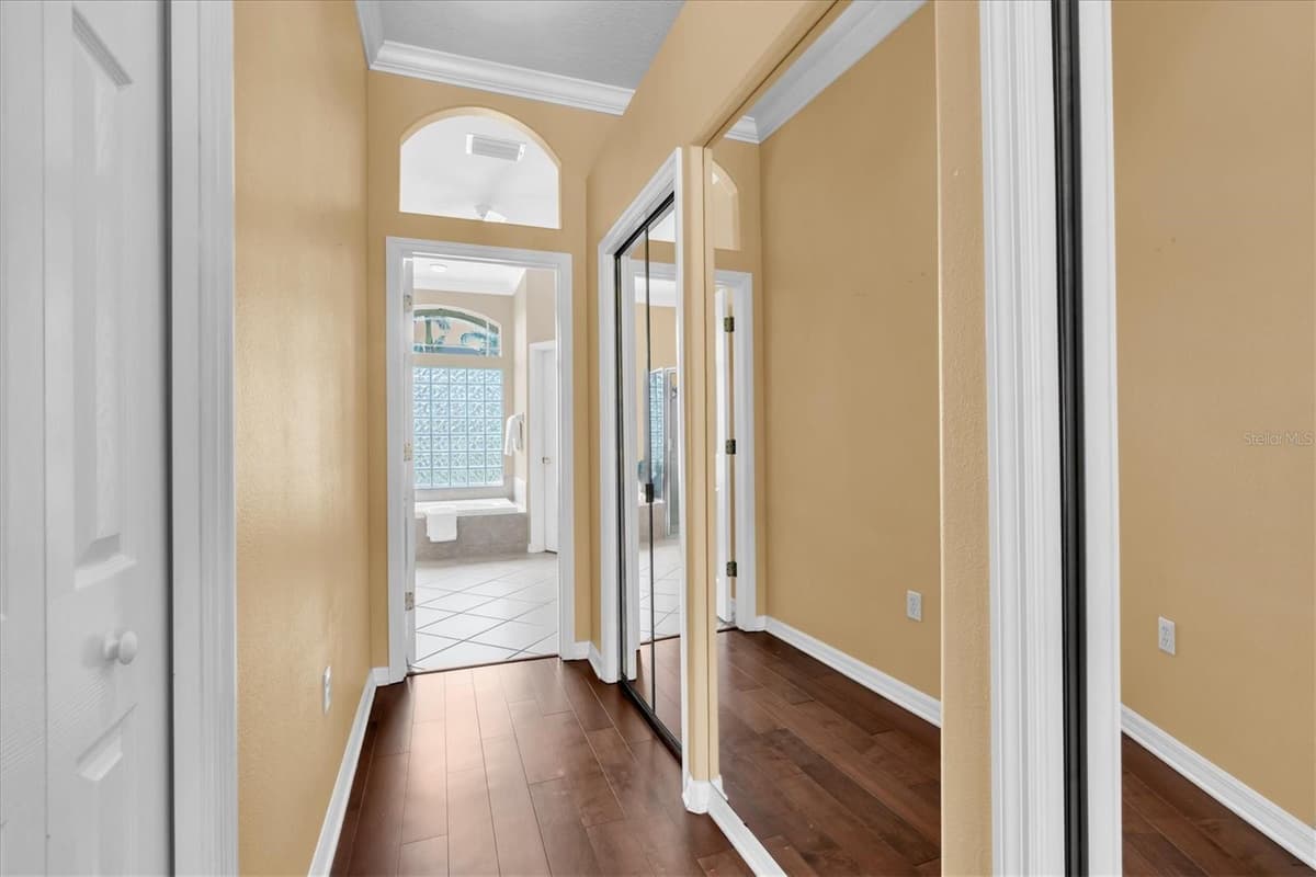 4270 COVE DRIVE — photo 33 of 71