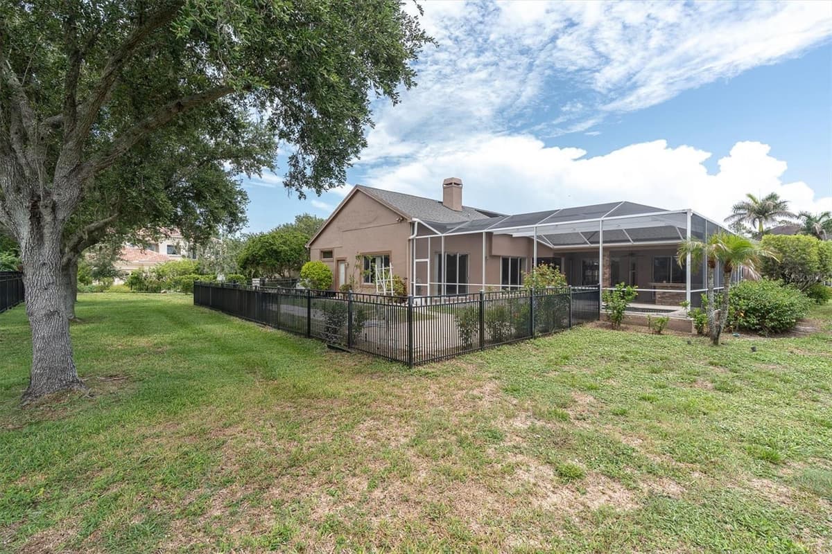 4270 COVE DRIVE — photo 40 of 71