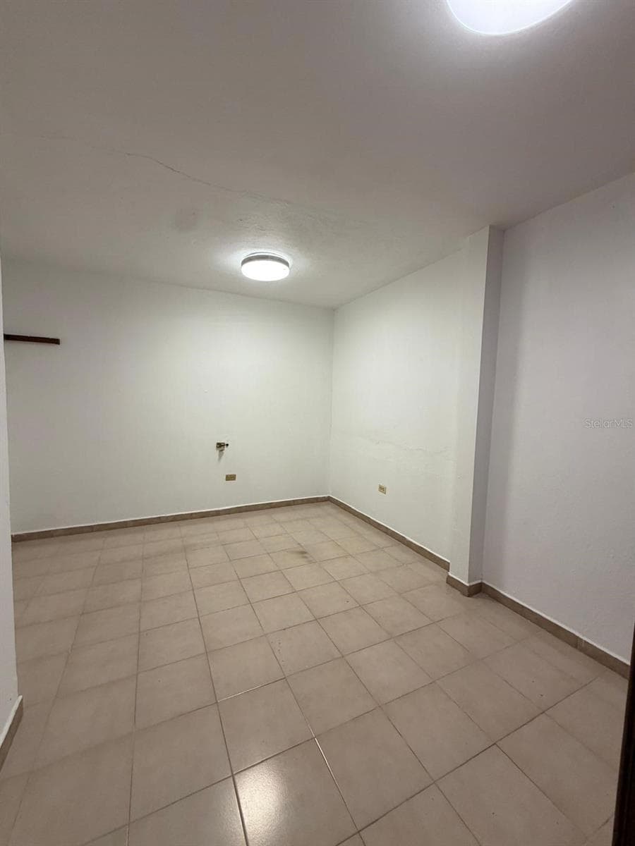 2105 CALLE ANTIOQUIA — photo 14 of 28