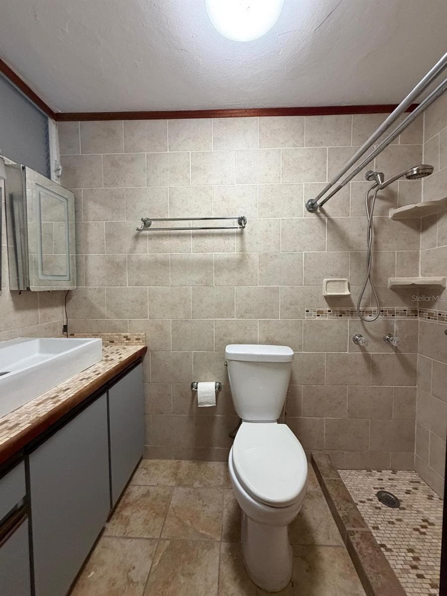 2105 CALLE ANTIOQUIA — photo 12 of 28