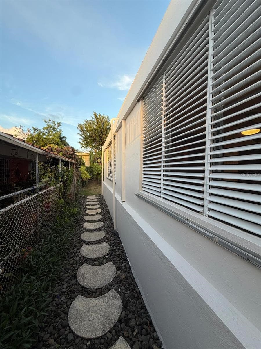 2105 CALLE ANTIOQUIA — photo 26 of 28