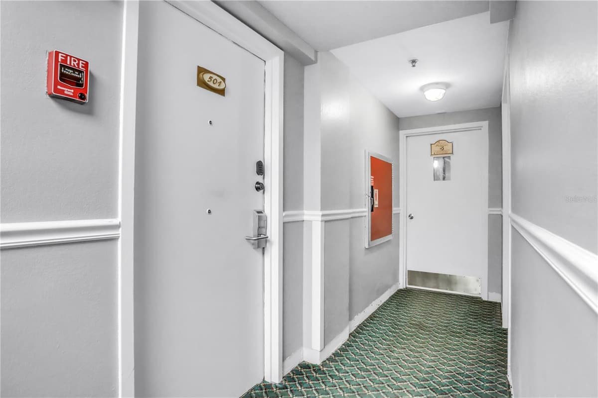 1909 ATLANTIC AVENUE — photo 4 of 40