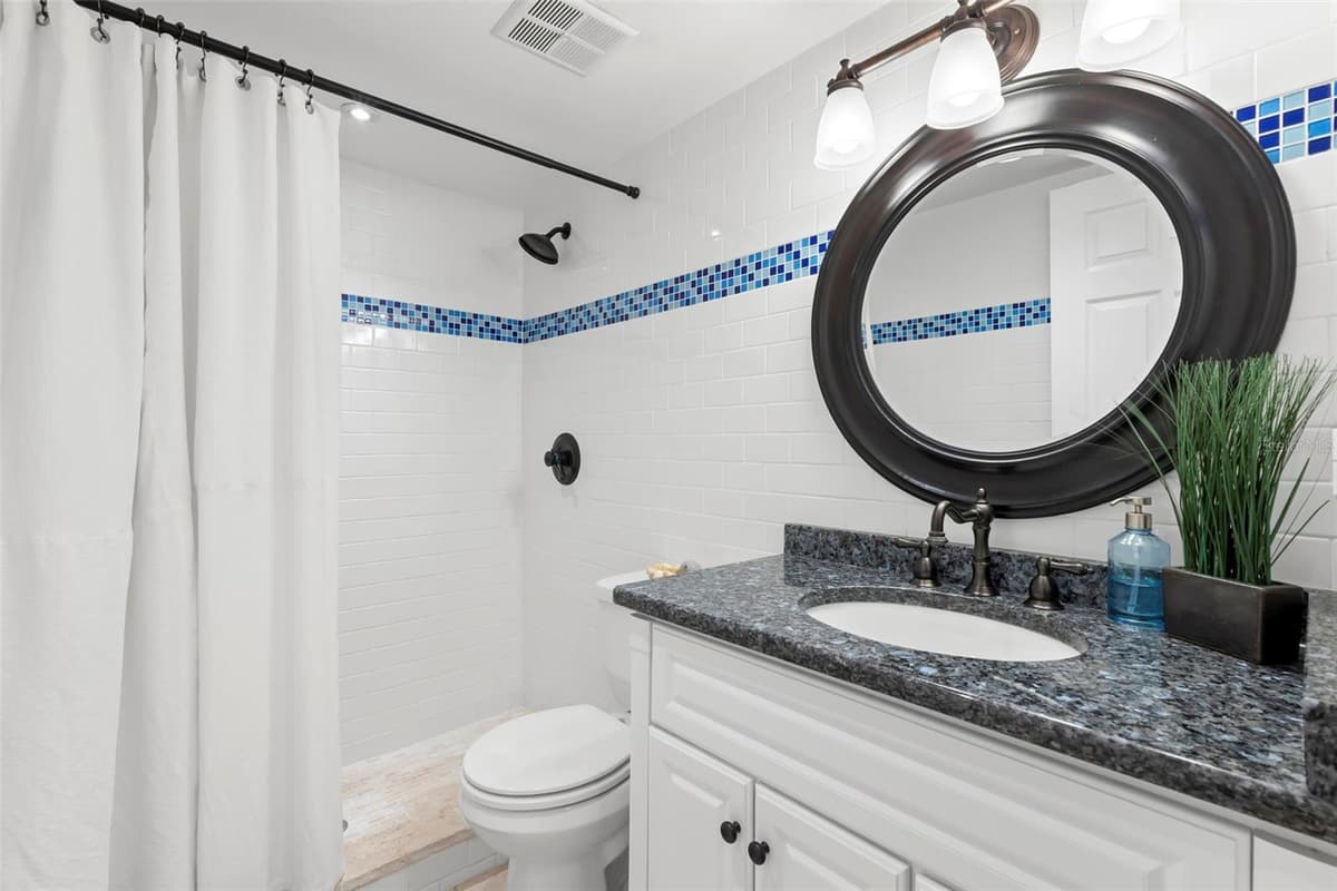 1375 PINELLAS BAYWAY — photo 33 of 43