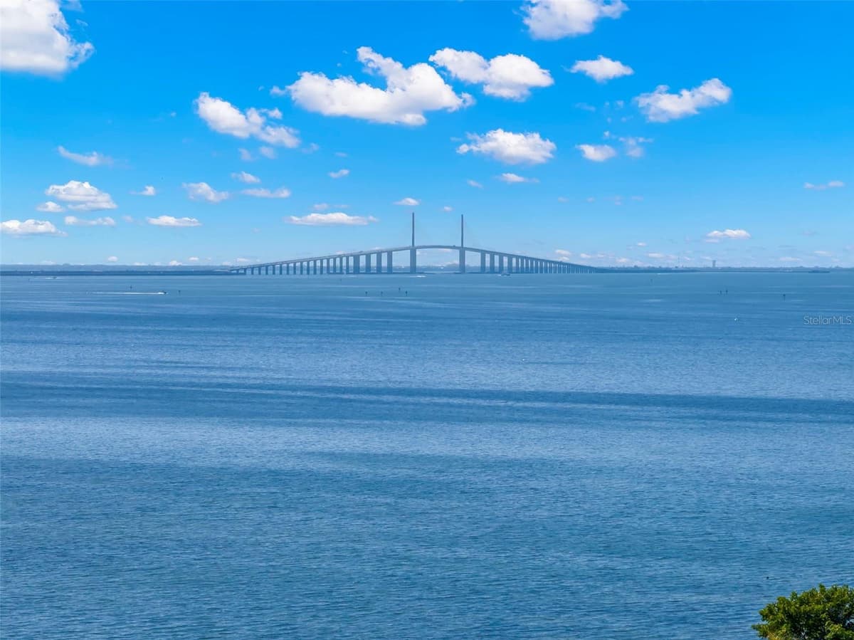 1375 PINELLAS BAYWAY — photo 26 of 43