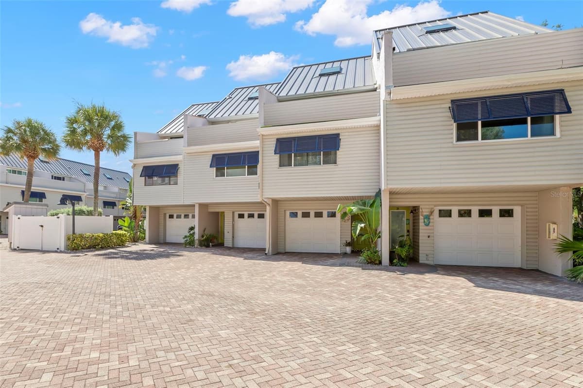 1375 PINELLAS BAYWAY — photo 43 of 43