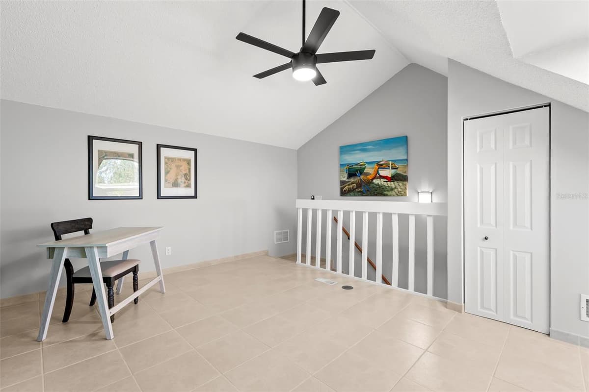 1375 PINELLAS BAYWAY — photo 21 of 43