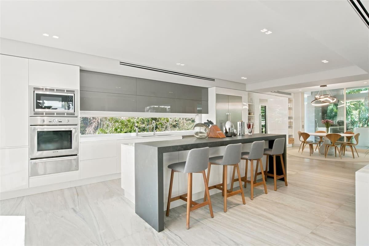 337 DORADO BEACH EAST — photo 13 of 34