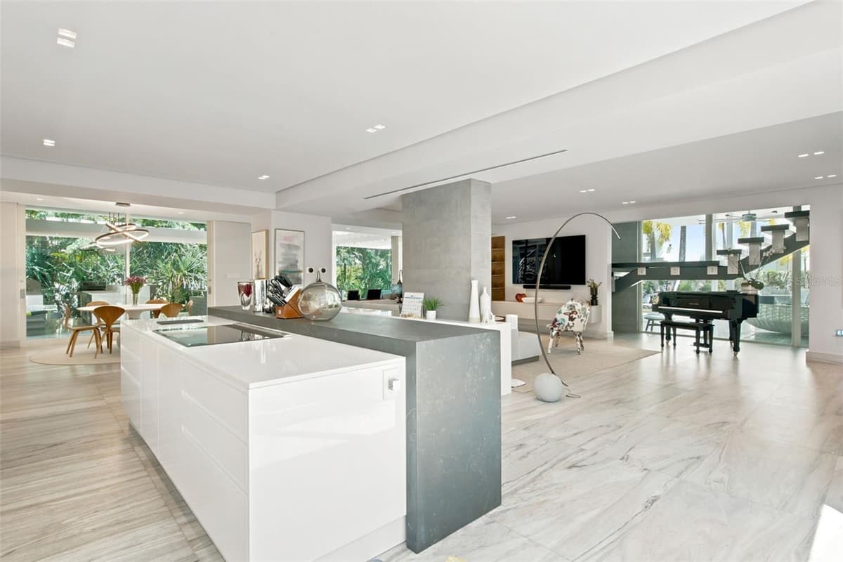337 DORADO BEACH EAST — photo 14 of 34