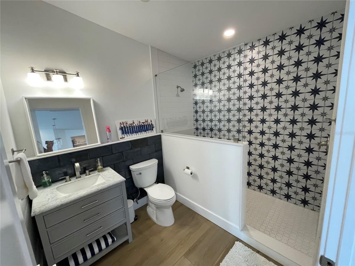 1501 CENTRAL AVENUE — photo 14 of 25