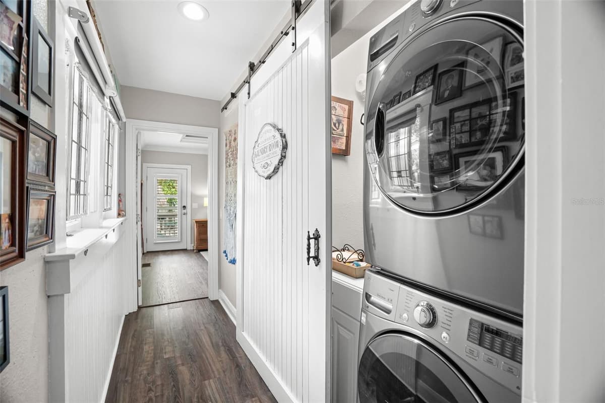 636 WILKIE STREET — photo 13 of 62