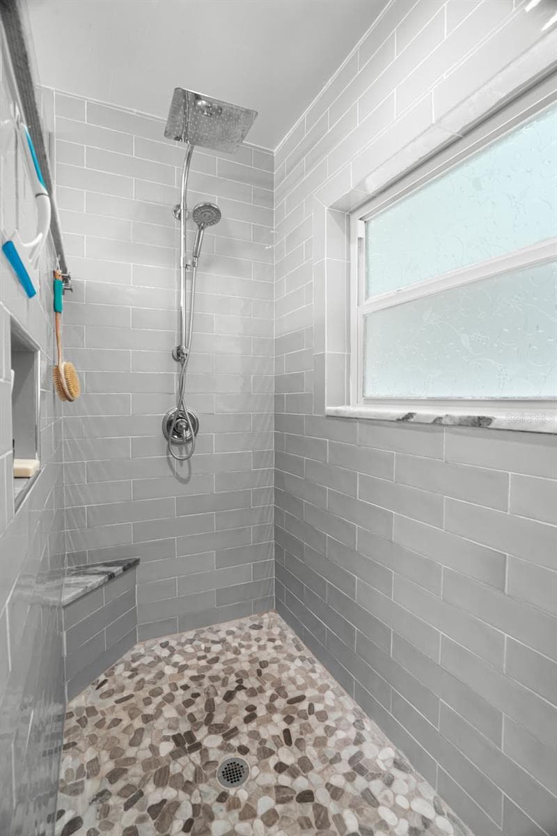 636 WILKIE STREET — photo 19 of 62