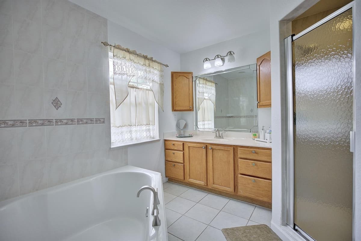 4050 PLACID LAKES BOULEVARD — photo 27 of 45