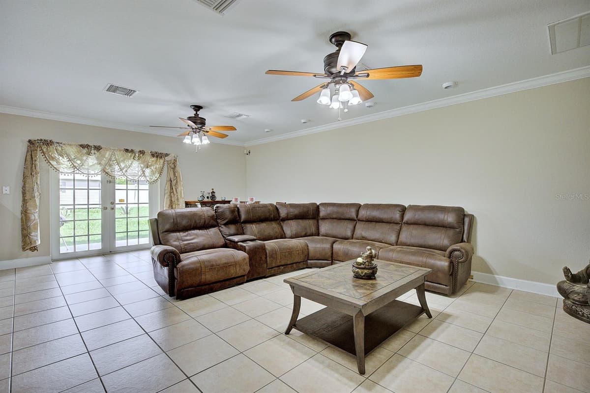 4050 PLACID LAKES BOULEVARD — photo 7 of 45