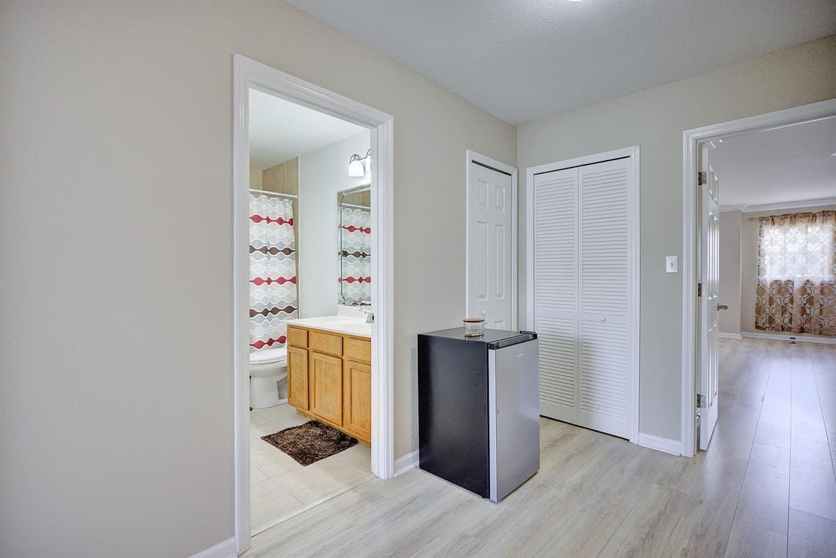4050 PLACID LAKES BOULEVARD — photo 18 of 45