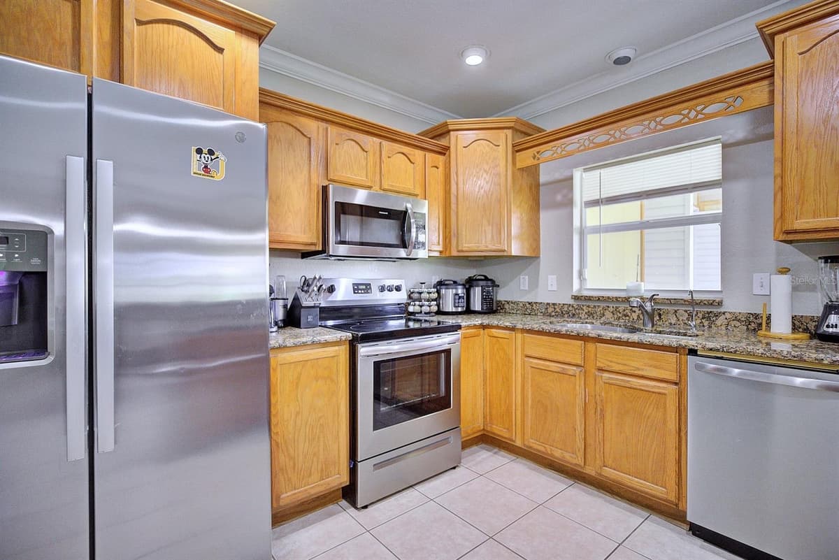 4050 PLACID LAKES BOULEVARD — photo 14 of 45