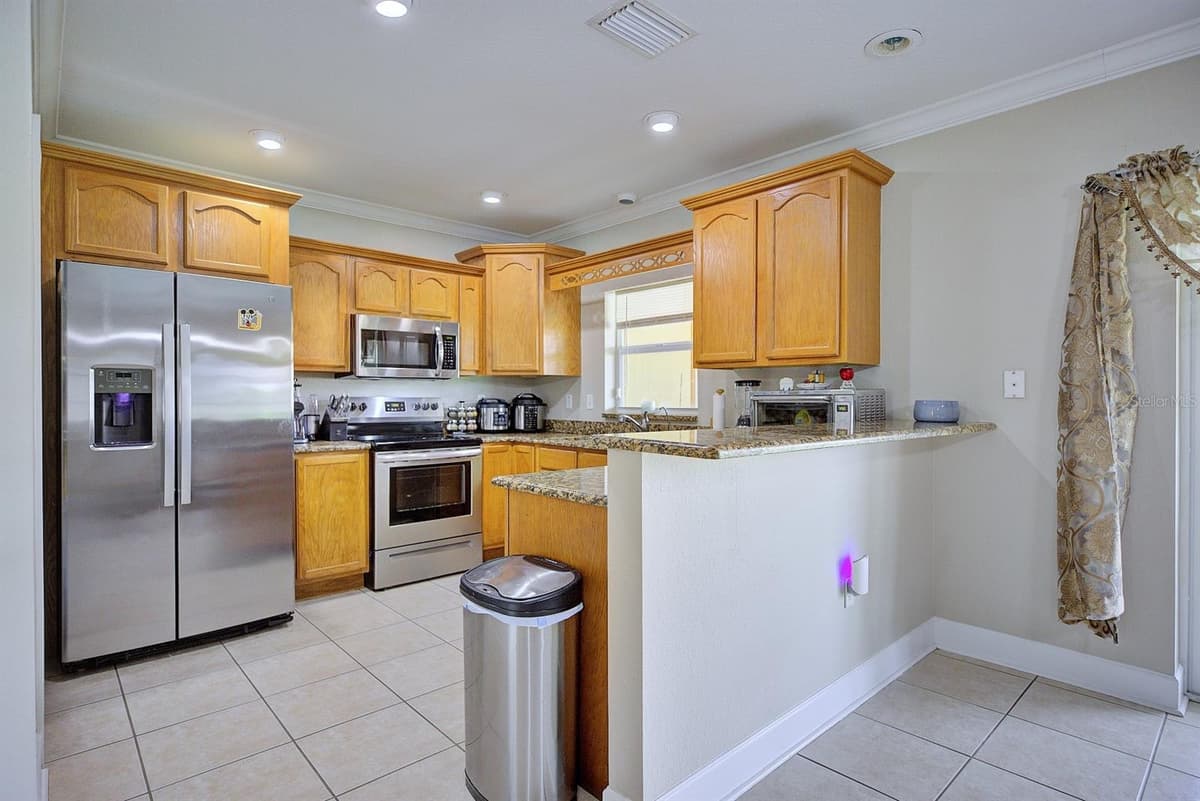 4050 PLACID LAKES BOULEVARD — photo 13 of 45