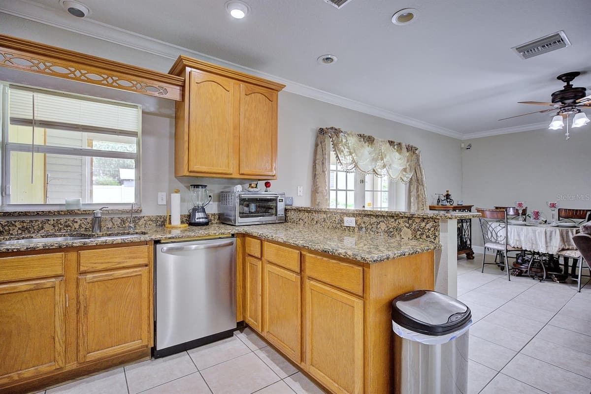 4050 PLACID LAKES BOULEVARD — photo 15 of 45