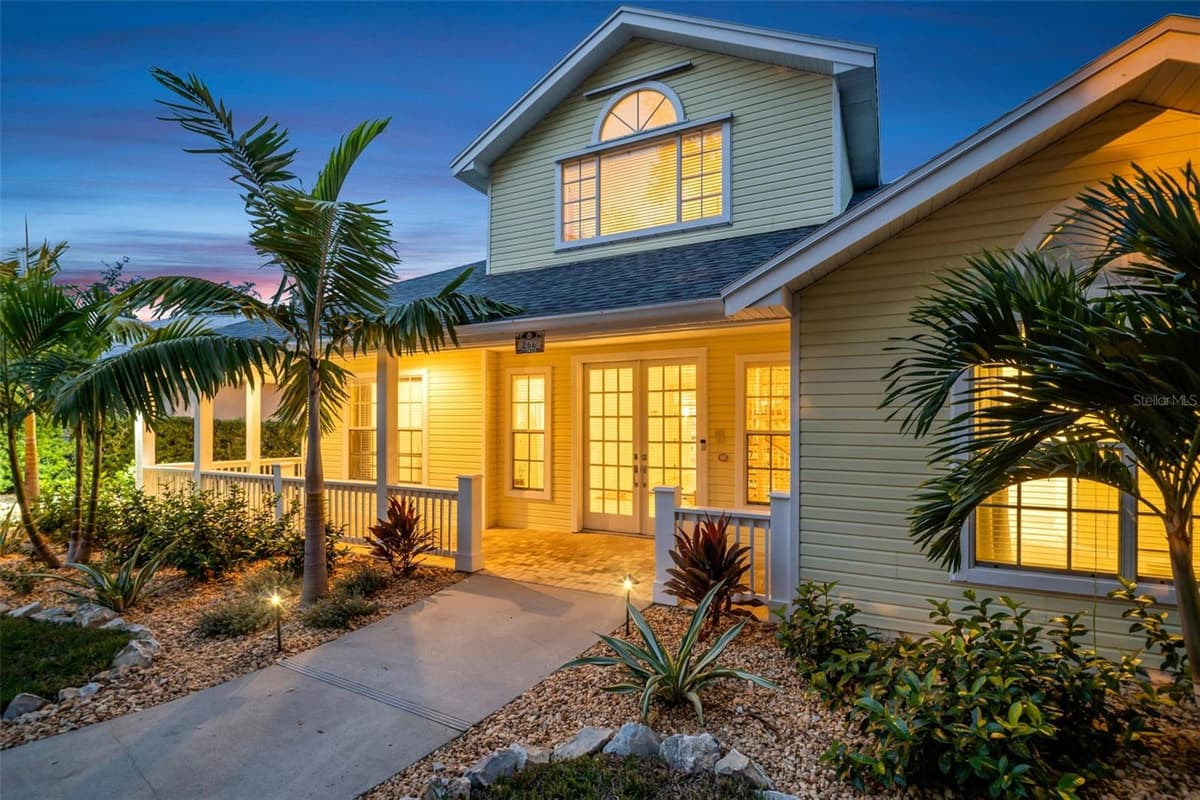 266 FLORIDA BOULEVARD — photo 6 of 68