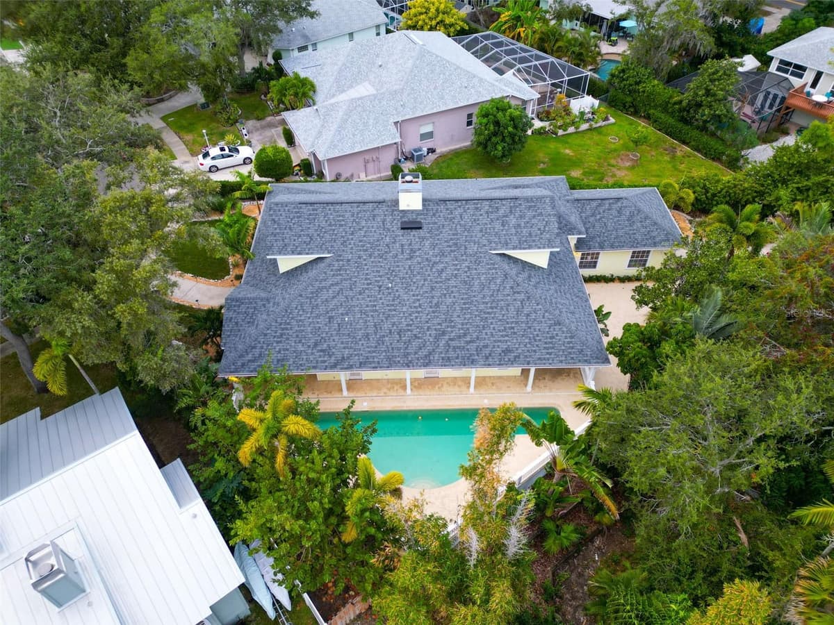 266 FLORIDA BOULEVARD — photo 3 of 68