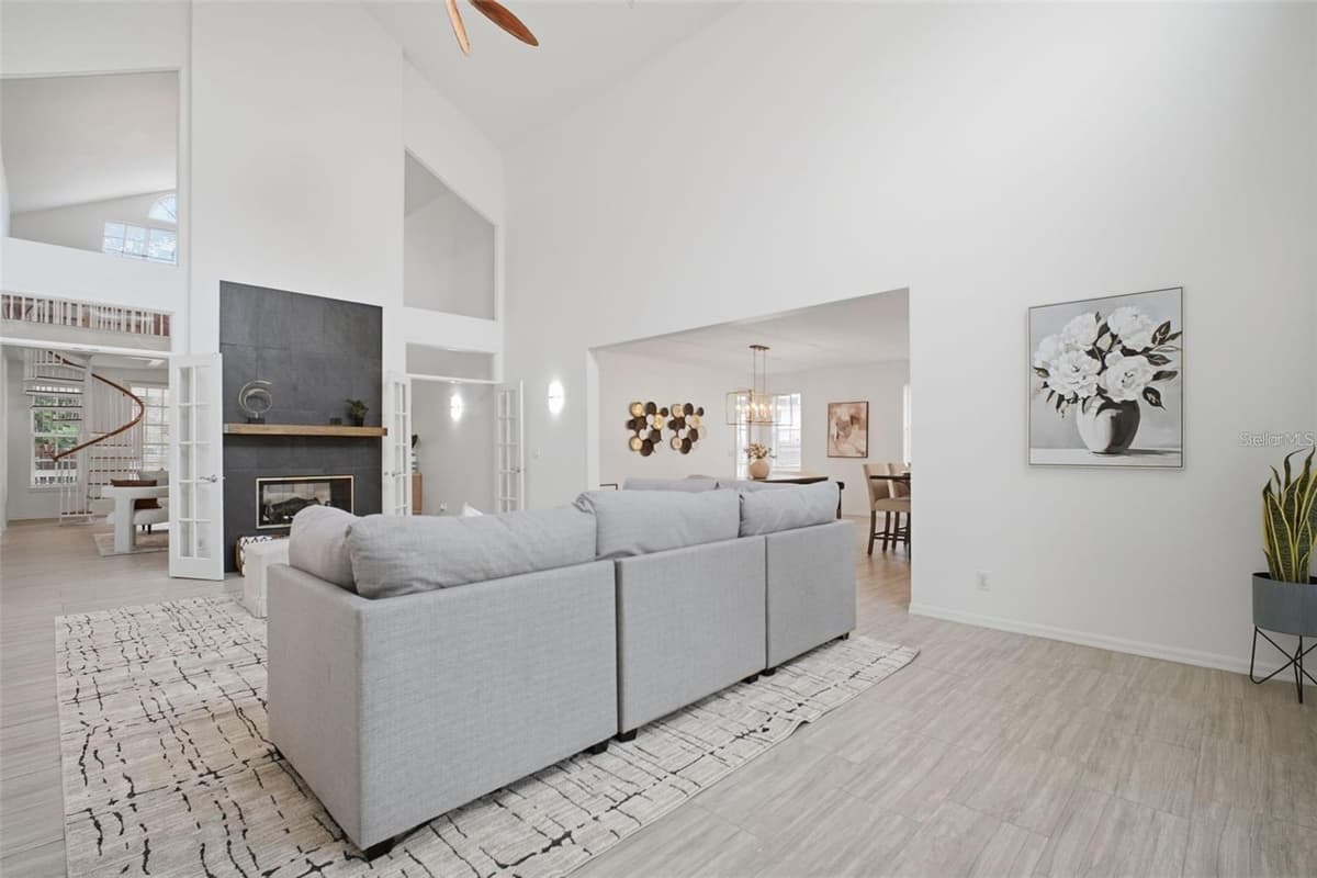 266 FLORIDA BOULEVARD — photo 17 of 68