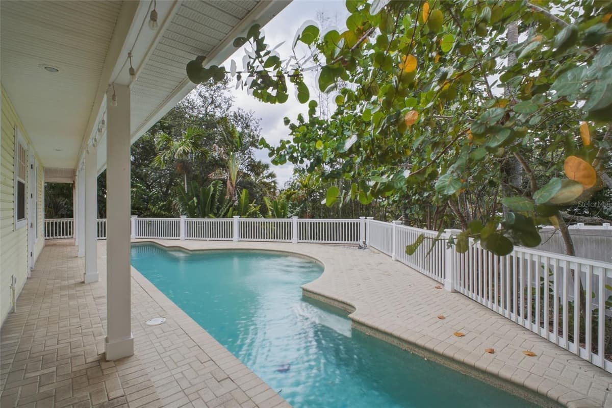 266 FLORIDA BOULEVARD — photo 51 of 68