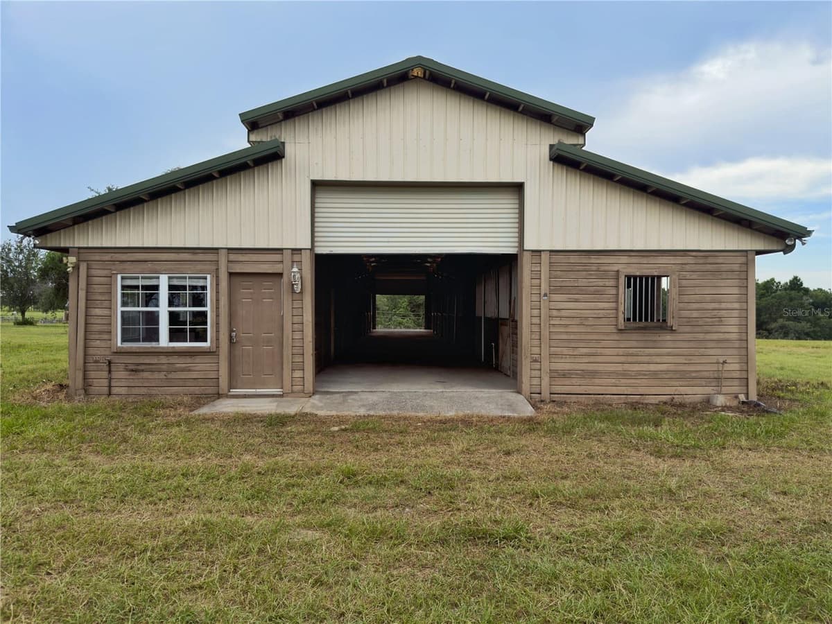 24087 TWISTER LANE — photo 4 of 68