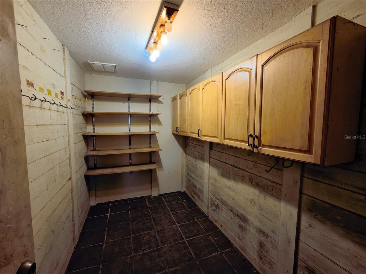 24087 TWISTER LANE — photo 63 of 68