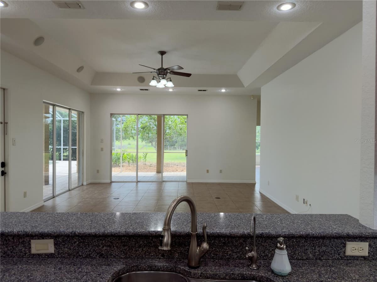 24087 TWISTER LANE — photo 17 of 68