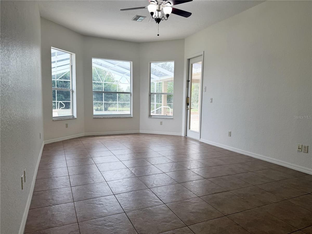 24087 TWISTER LANE — photo 24 of 68