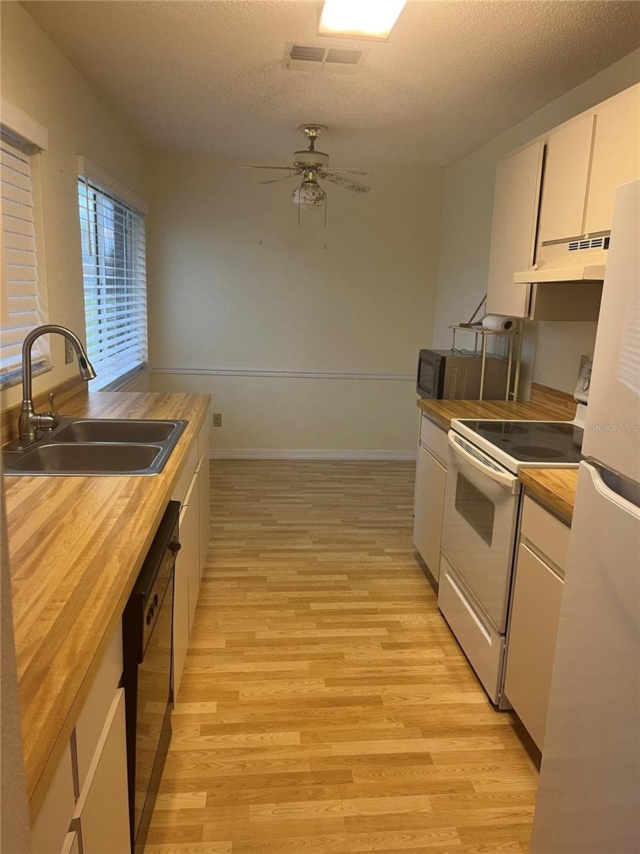 7686 ST ANDREWS BOULEVARD — photo 13 of 30