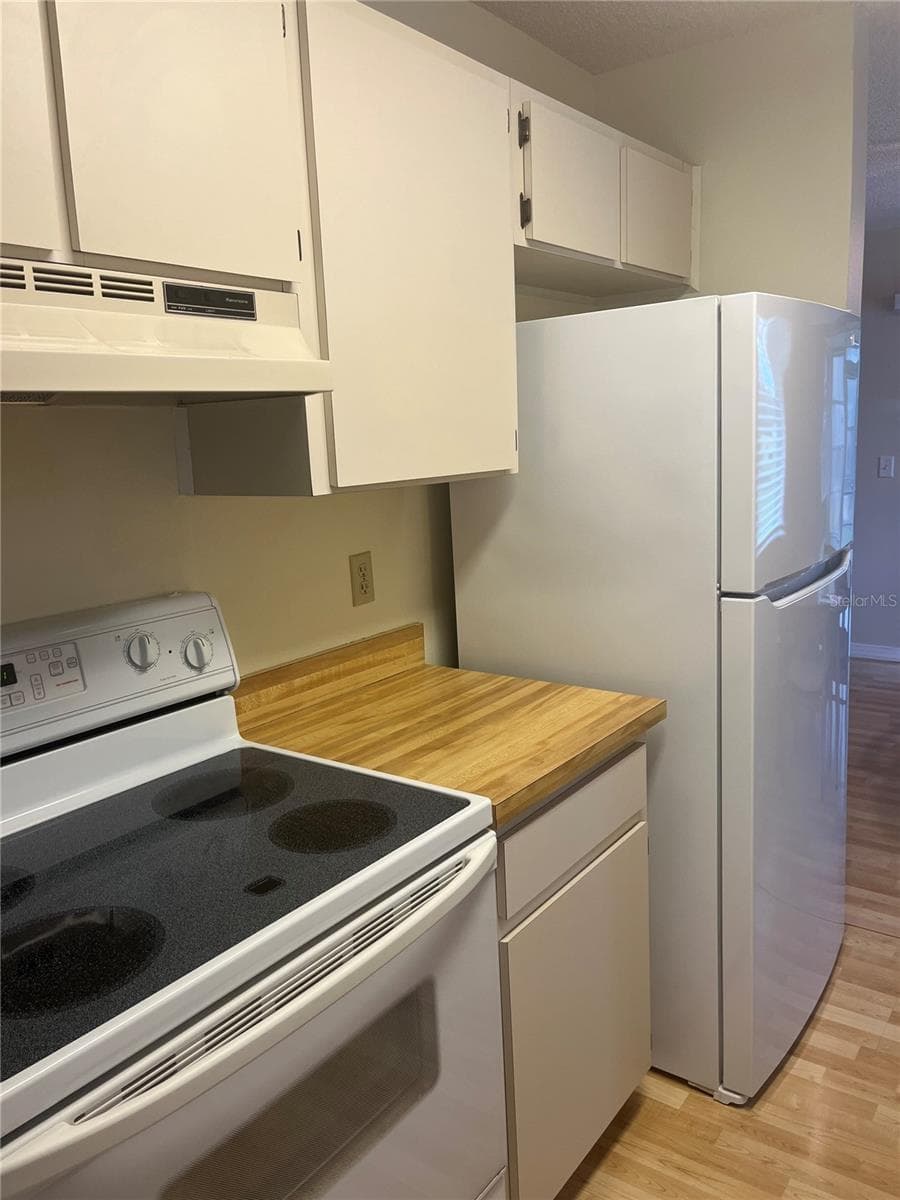 7686 ST ANDREWS BOULEVARD — photo 12 of 30