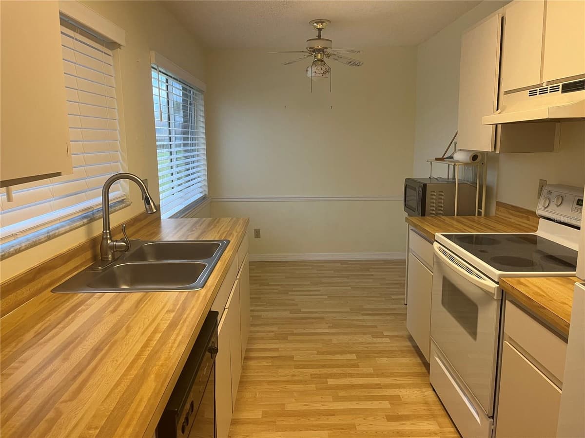 7686 ST ANDREWS BOULEVARD — photo 15 of 30