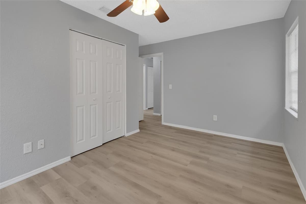 365 LANSDOWNE AVENUE — photo 23 of 26