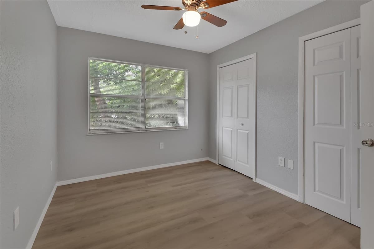 365 LANSDOWNE AVENUE — photo 15 of 26