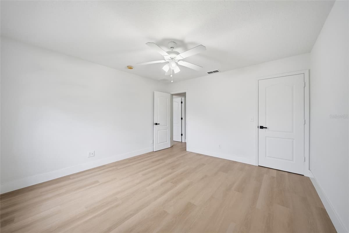 1908 ABBEY RIDGE DRIVE — photo 32 of 43