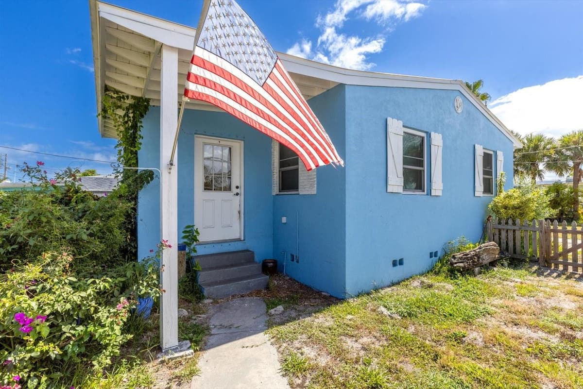 301 GRANADA STREET — photo 17 of 24