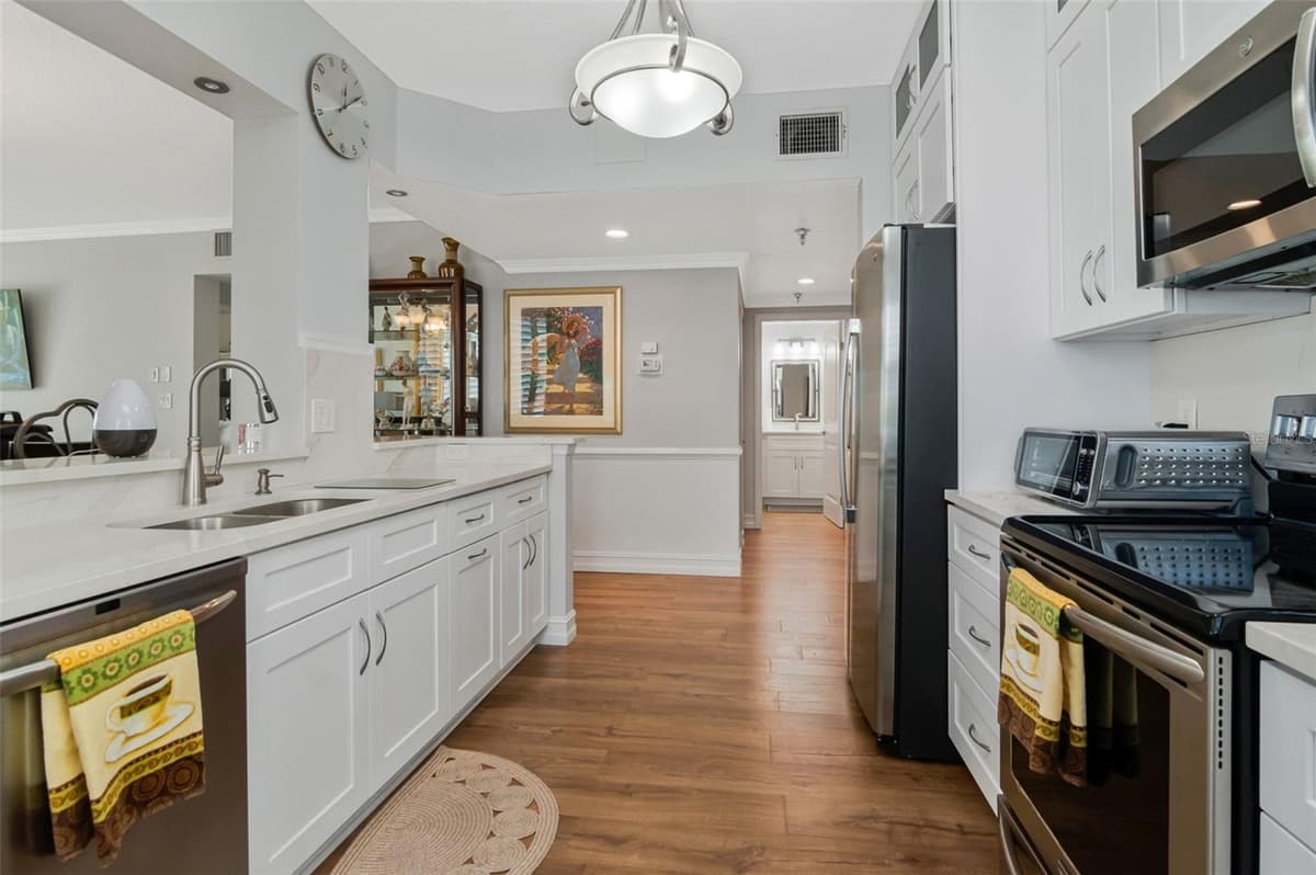 7979 SAILBOAT KEY BOULEVARD — photo 10 of 66