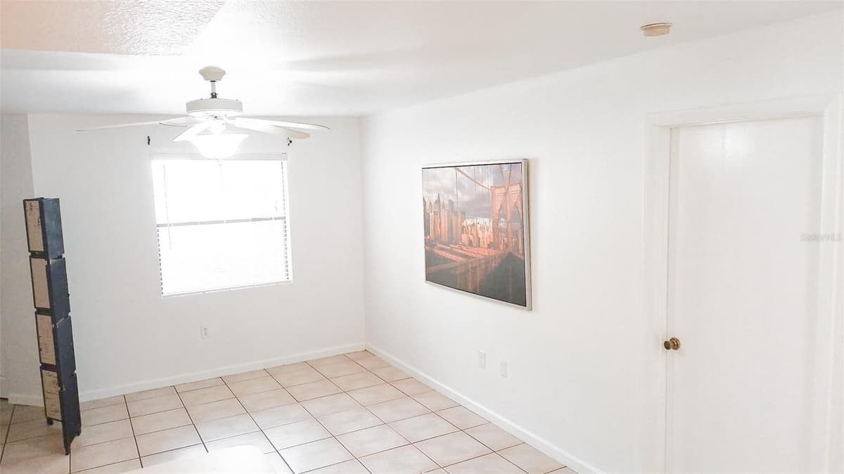 3032 PARKWAY BOULEVARD — photo 12 of 27