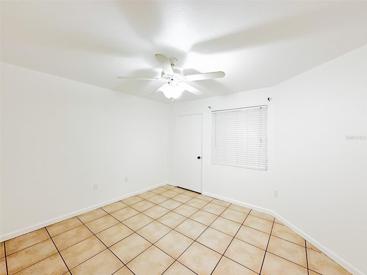3032 PARKWAY BOULEVARD — photo 22 of 27