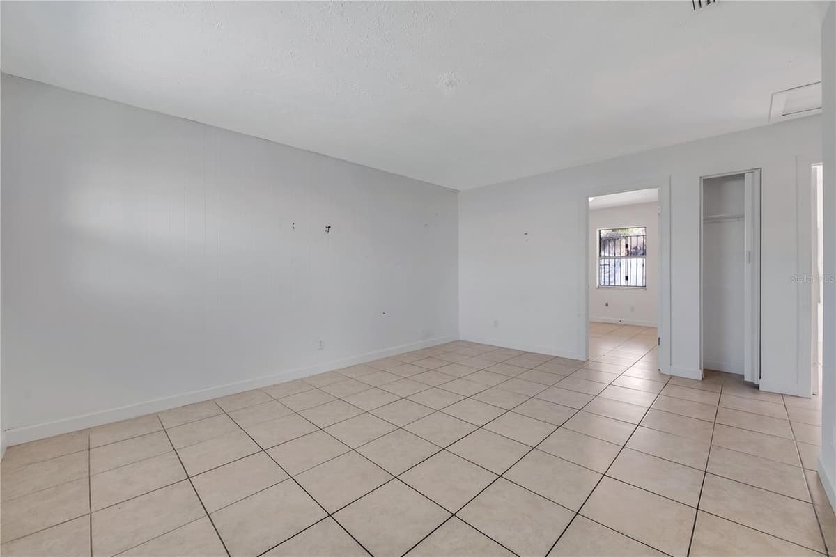 1909 GREEN STREET — photo 24 of 37