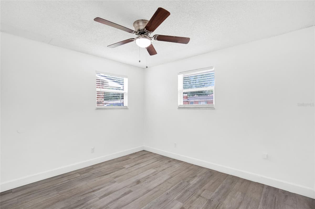 8017 PARENTAL CIRCLE ROAD — photo 12 of 37